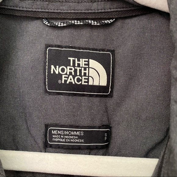 The North Face Weathered Black Short Sleeve Monanock Utility Shirt - Picture 4 of 4